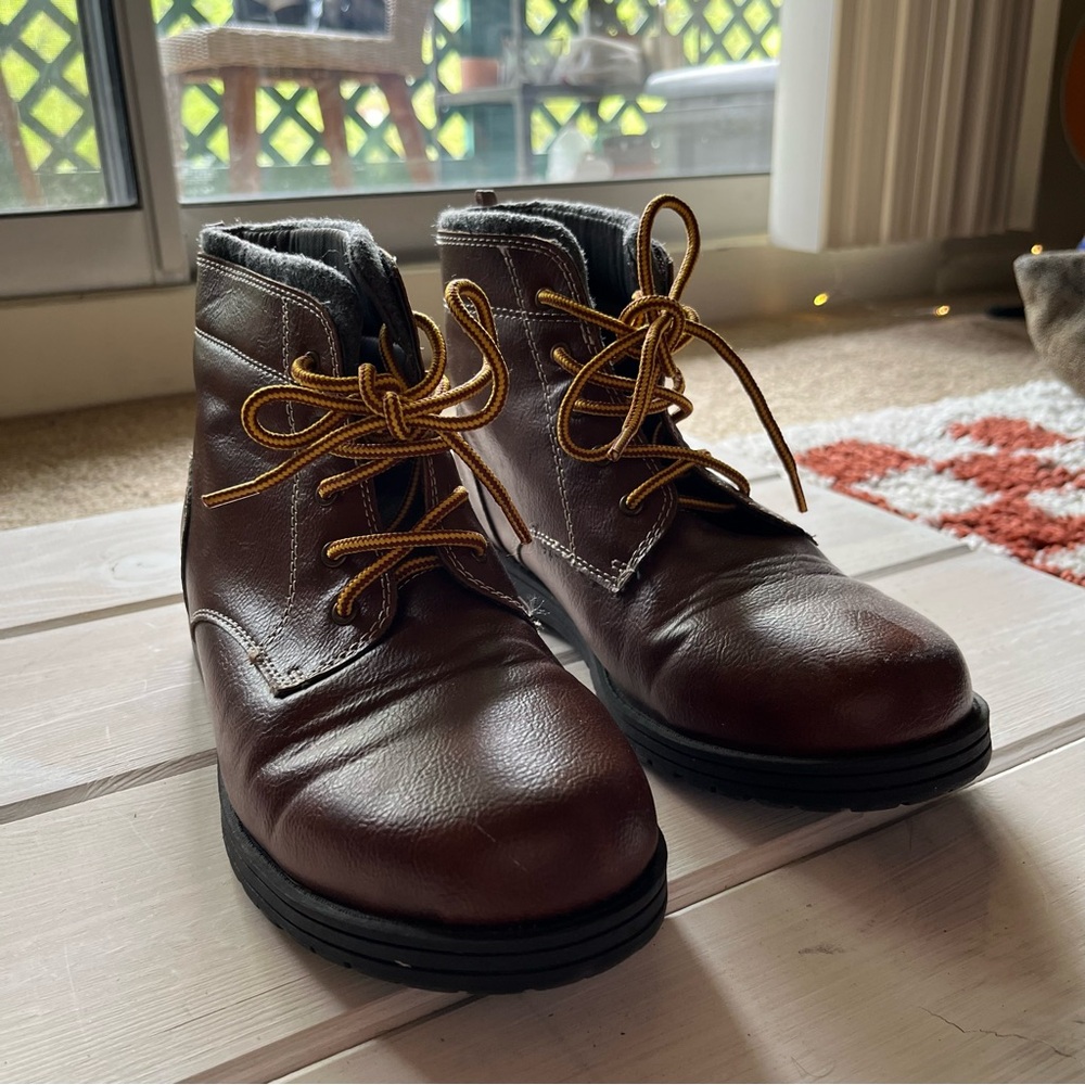 Brown Lace Up Boots